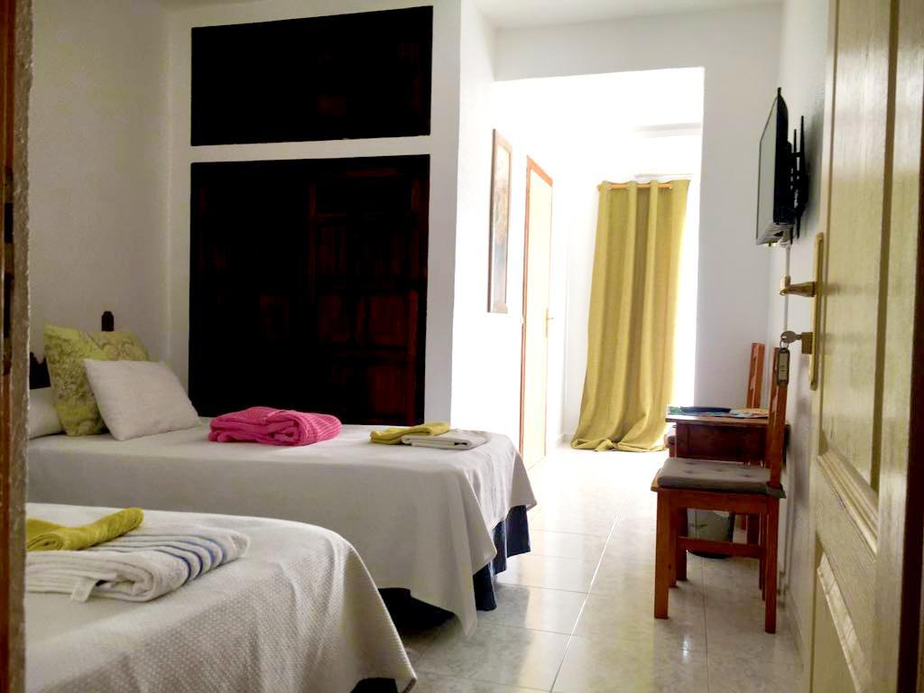 Albergue El Artista Villajoyosa  Exterior foto